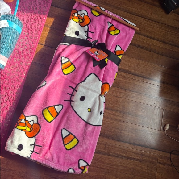Hello Kitty, blanket 🩷 - Picture 1 of 2